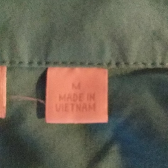 Button front fitted shirt. - Picture 4 of 4